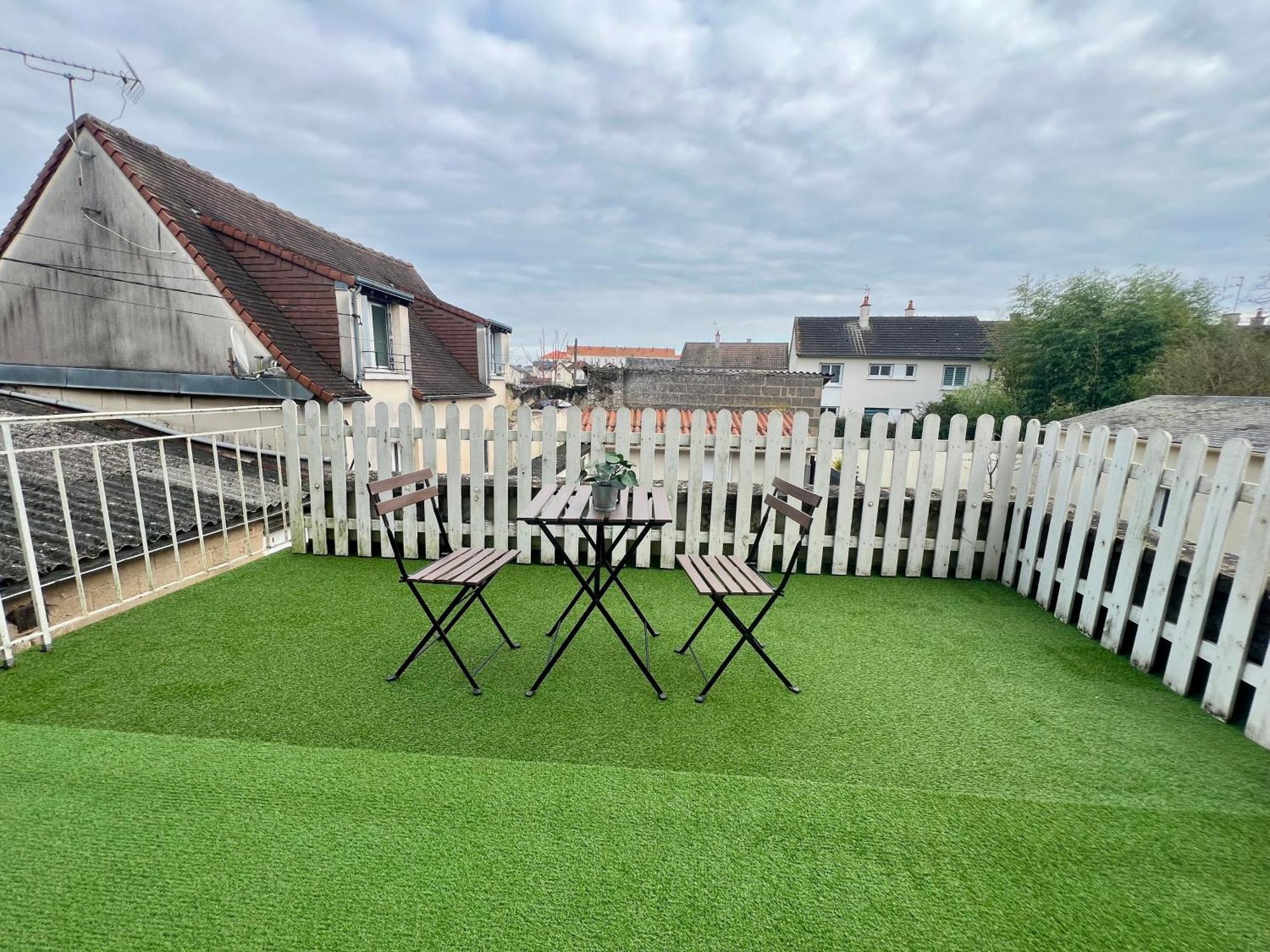 Studios Ideal Pro I Centre-Ville & Parking Gratuit Chatellerault Exterior photo