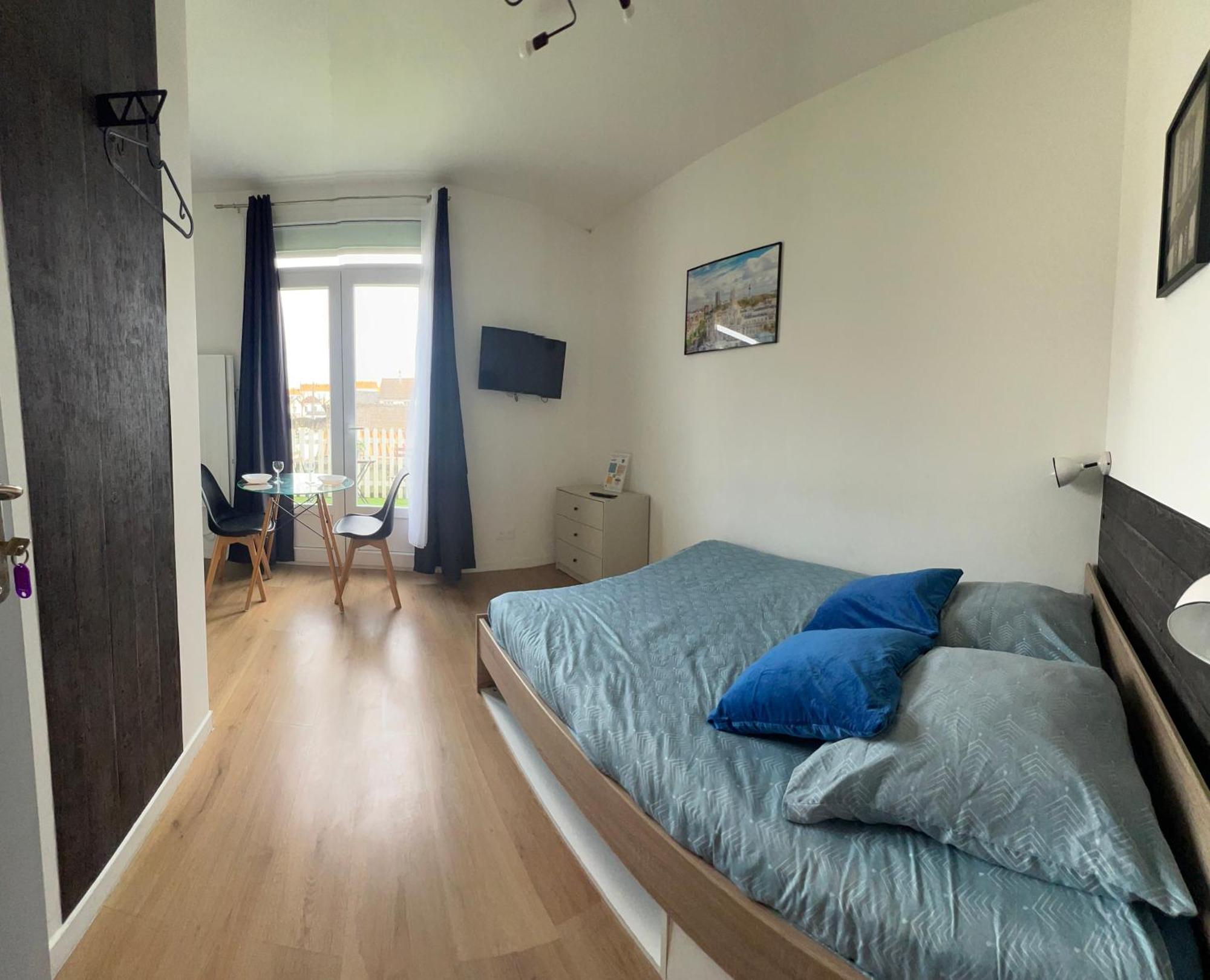 Studios Ideal Pro I Centre-Ville & Parking Gratuit Chatellerault Exterior photo
