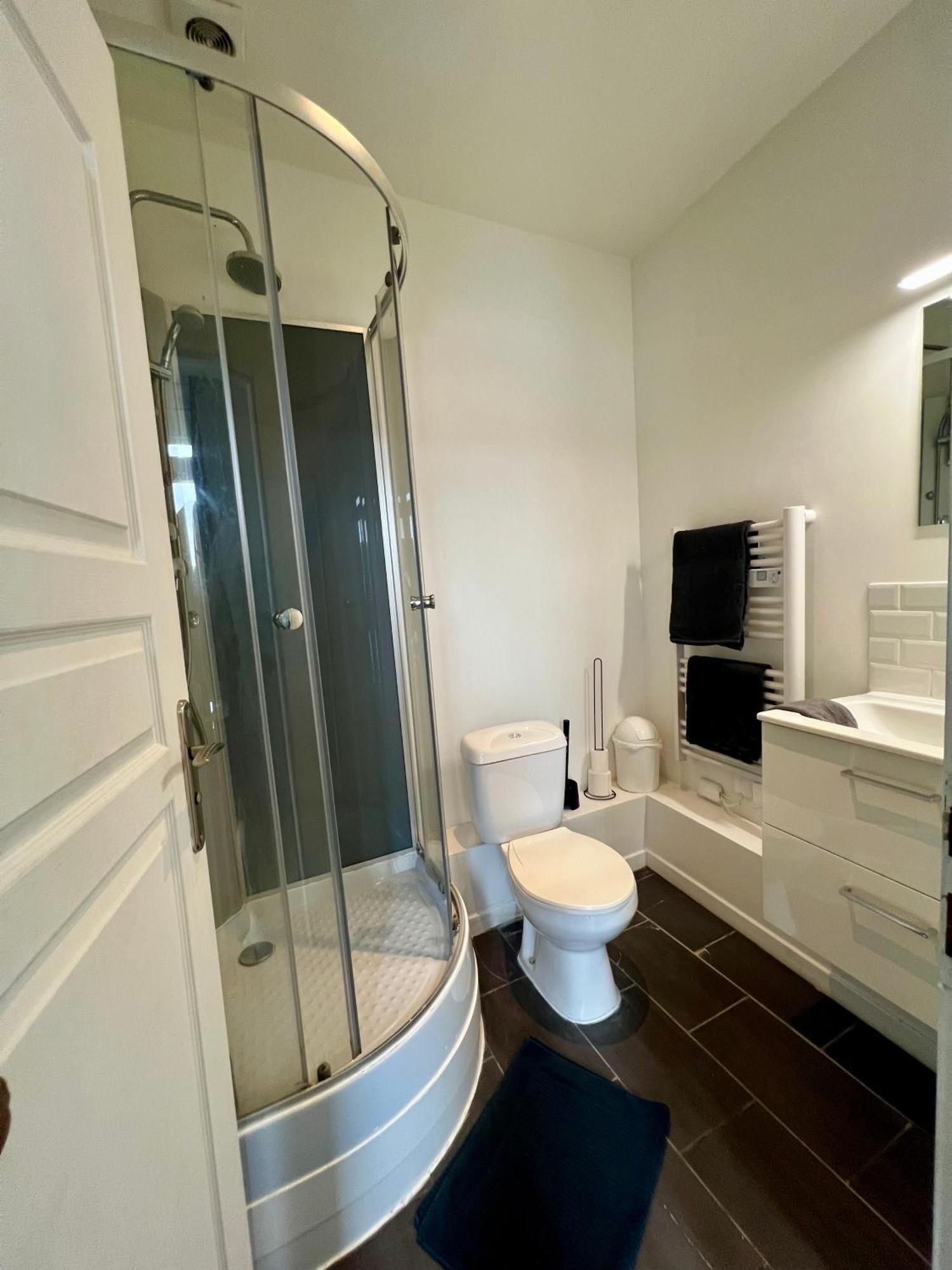 Studios Ideal Pro I Centre-Ville & Parking Gratuit Chatellerault Exterior photo